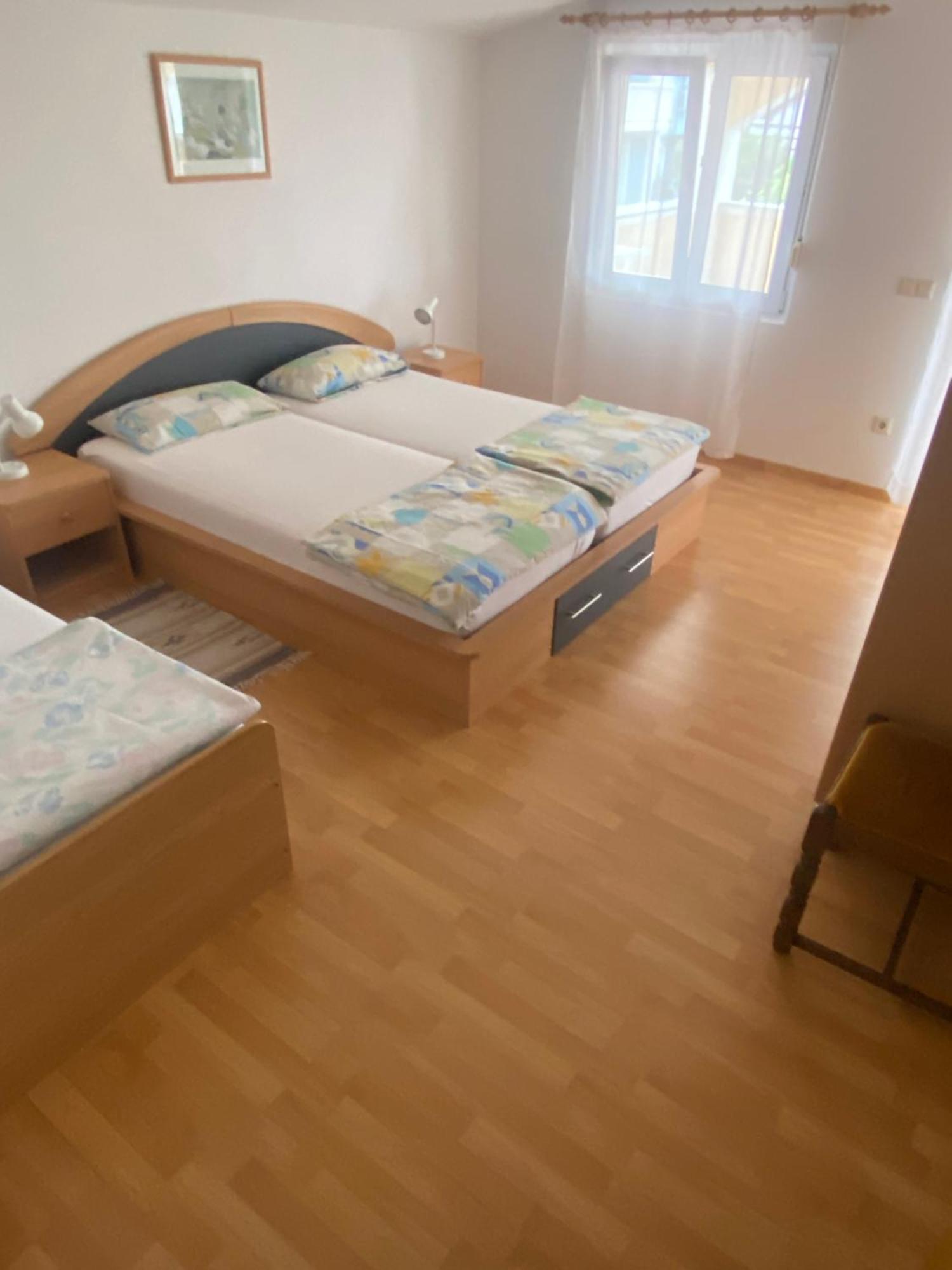 Ferien Haus Evita Auf Insel Vir - Wohnung I Eksteriør bilde